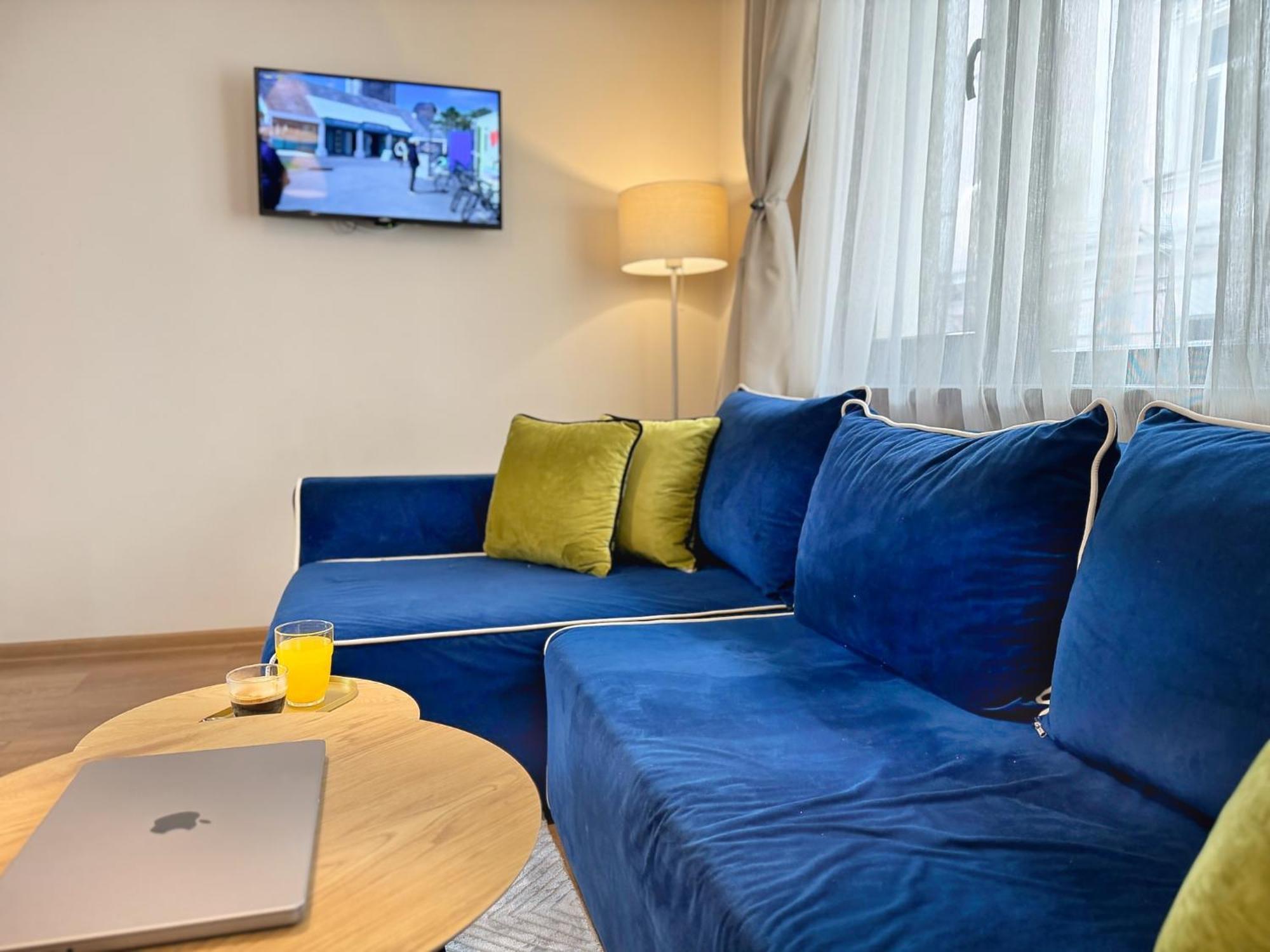 Top Centre Plovdiv Apt. With Parking For 4 Guests מראה חיצוני תמונה