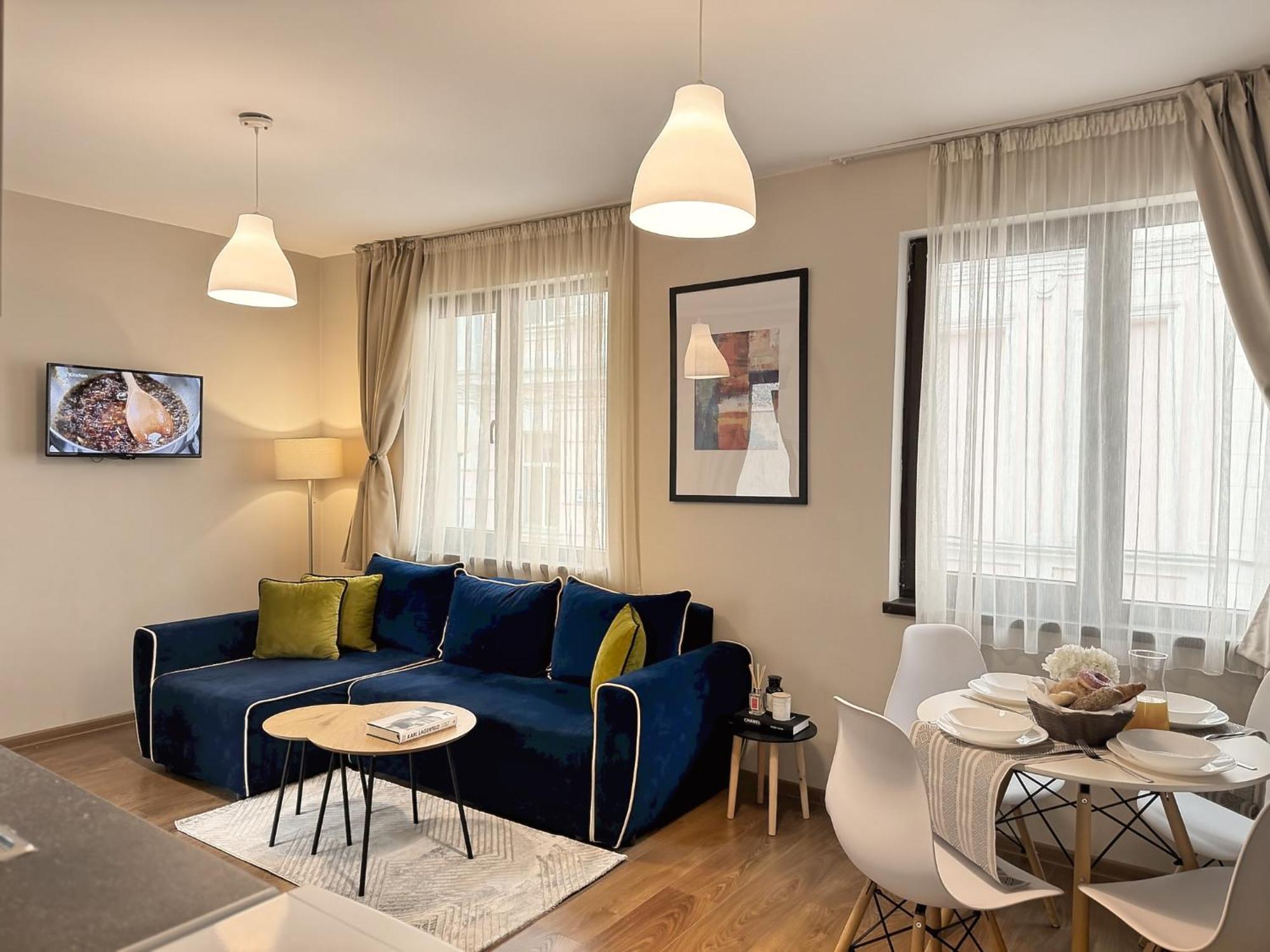 Top Centre Plovdiv Apt. With Parking For 4 Guests מראה חיצוני תמונה