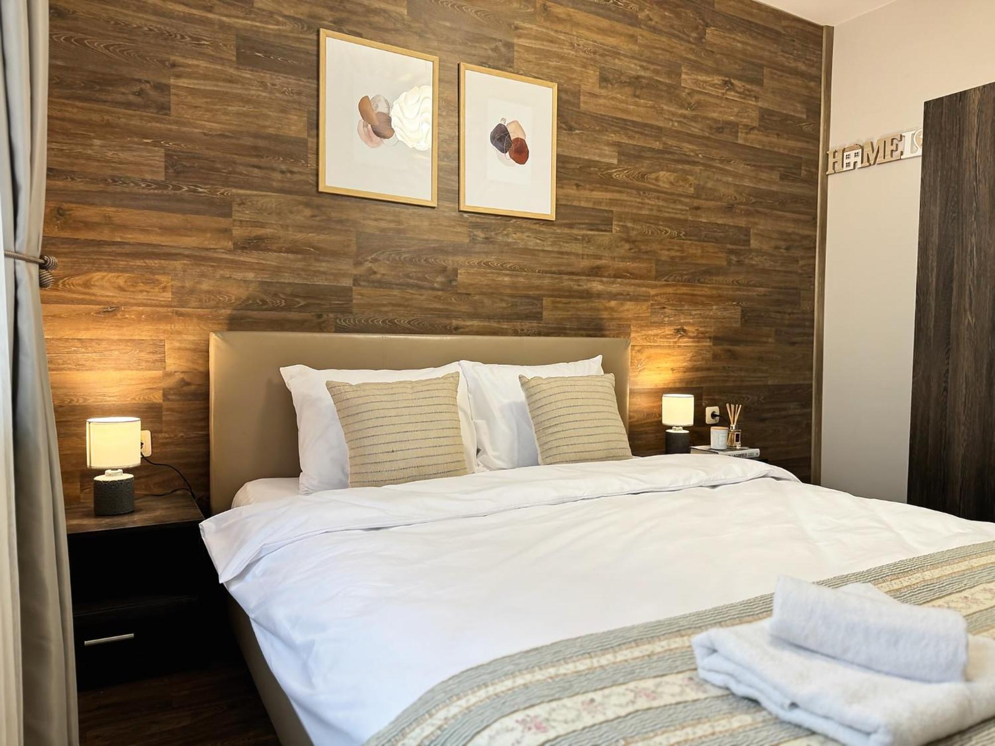 Top Centre Plovdiv Apt. With Parking For 4 Guests מראה חיצוני תמונה