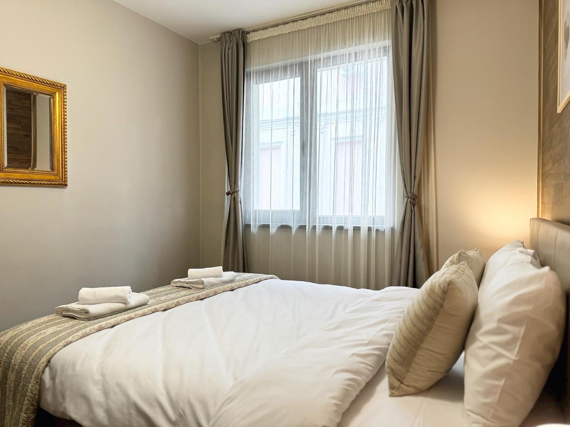 Top Centre Plovdiv Apt. With Parking For 4 Guests מראה חיצוני תמונה